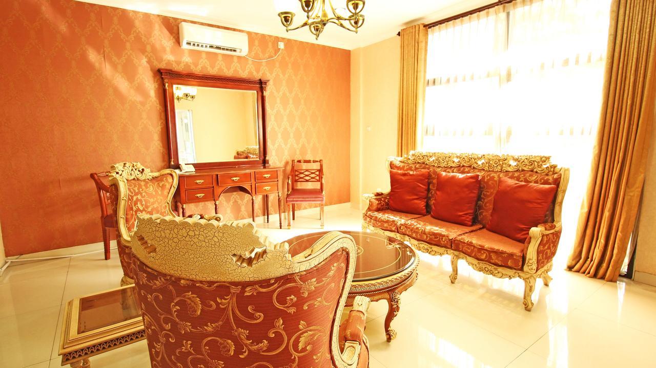 Zen Rooms Mundinglaya Dago Bandung Bagian luar foto
