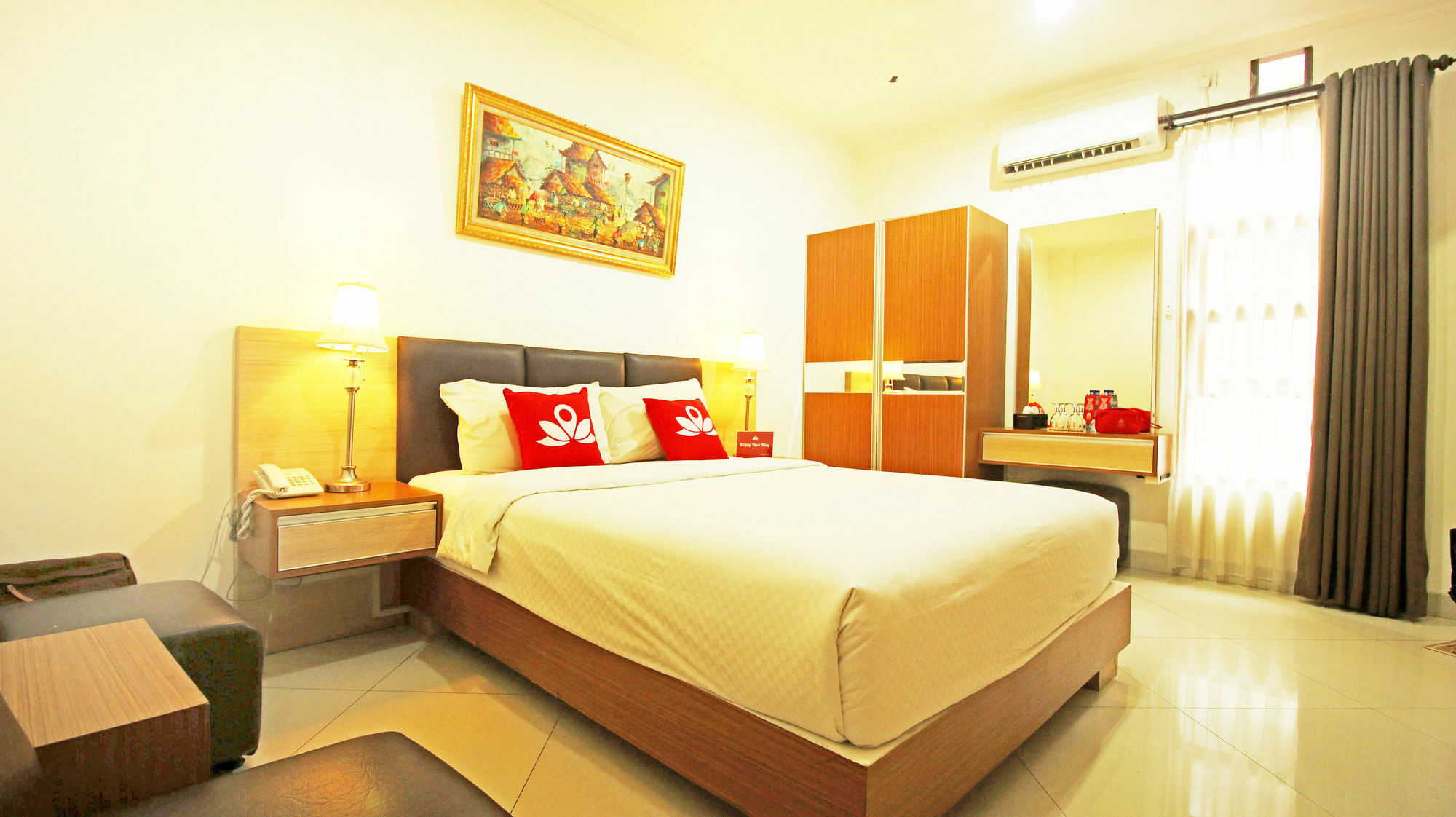 Zen Rooms Mundinglaya Dago Bandung Bagian luar foto